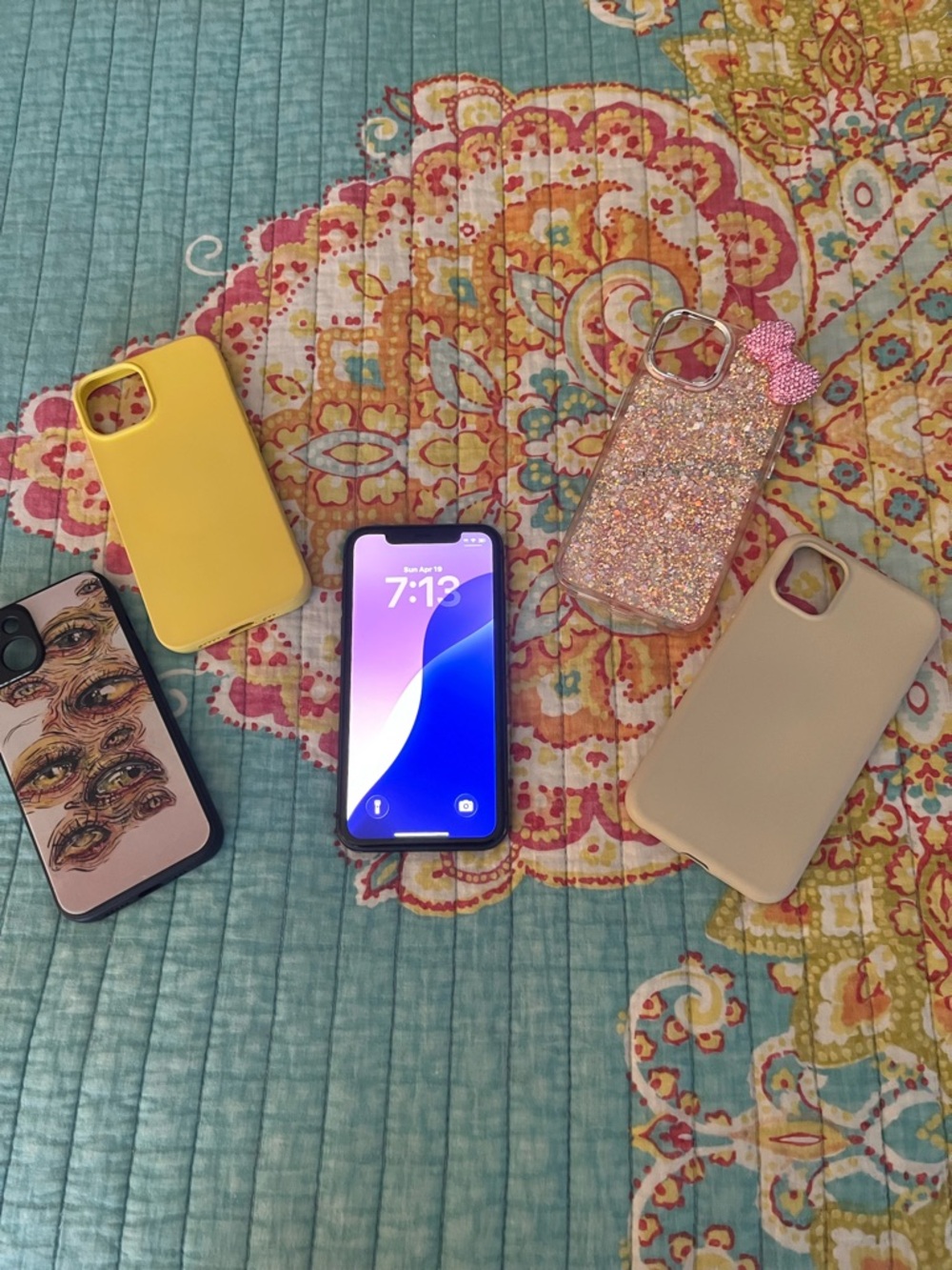 Unlocked iPhone 11 perfect condition with w/4 cases
